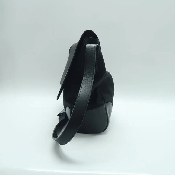 Gucci Black Leather Shoulder Bag 439-031825 - Picture 3 of 12